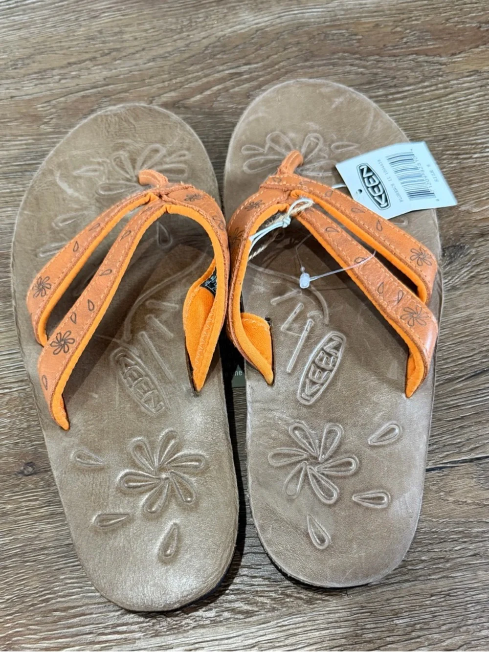 Keen Florence II Orange Floral-Detail Leather Flip Flops - Picture 4 of 8